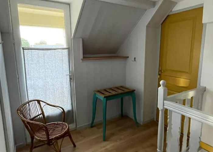 Ferienhaus In Countryside Location Céaucé