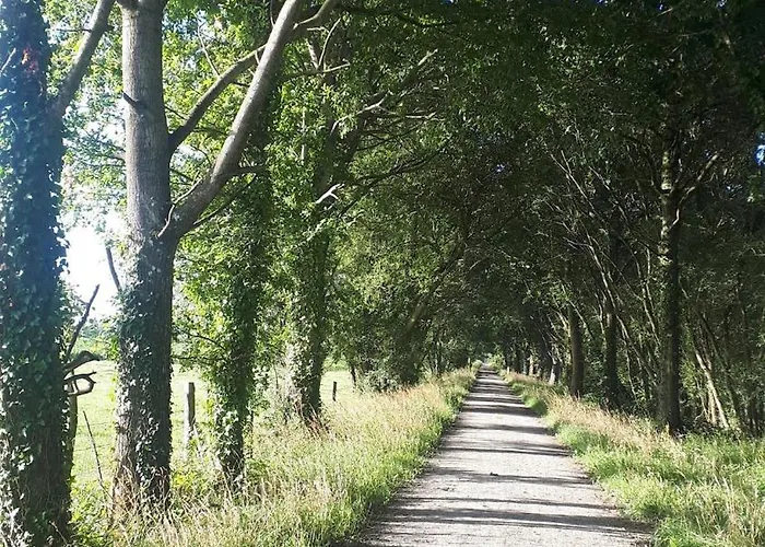 In Countryside Location Céaucé